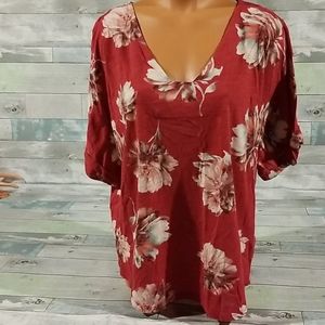 24/7 Maurices Floral Print Shirt/Top sz Large